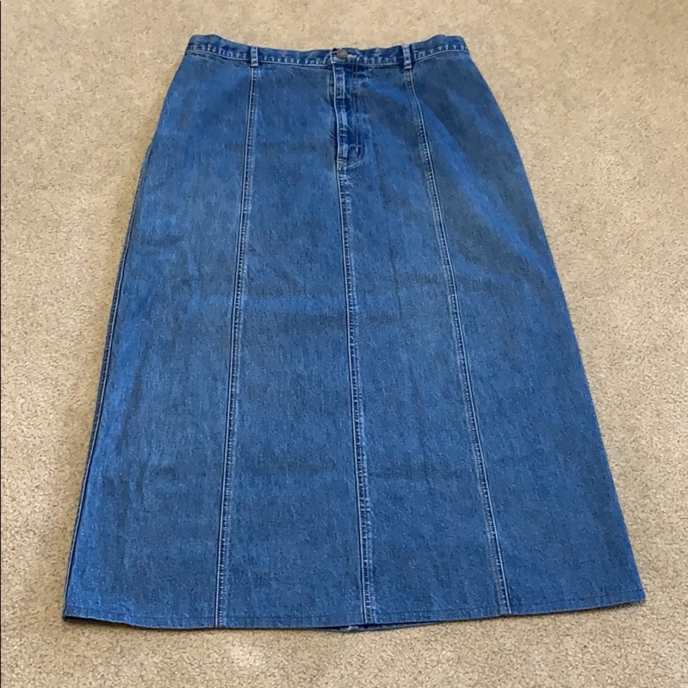 Women’s ankle length denim skirt